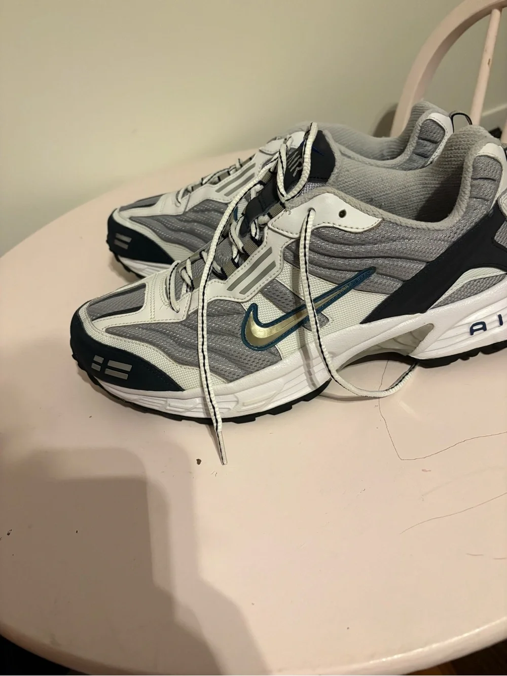 Nike Air Copious Sneakers